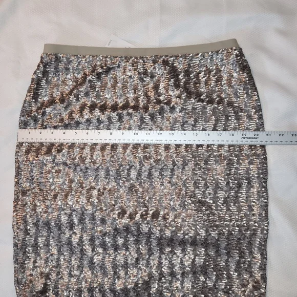 Women's J.Jill Sequin Pencil Skirt M Silver/Sterling - Picture 7 of 8